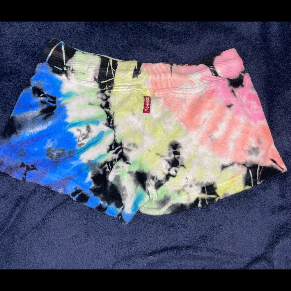 Hard Tail Tie Dye Short (L girls youth)